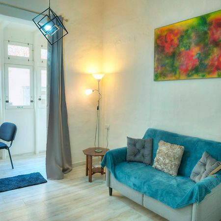 Charming 3 Storey Apartment In Valletta Centre, Ngri1-1 Zewnętrze zdjęcie
